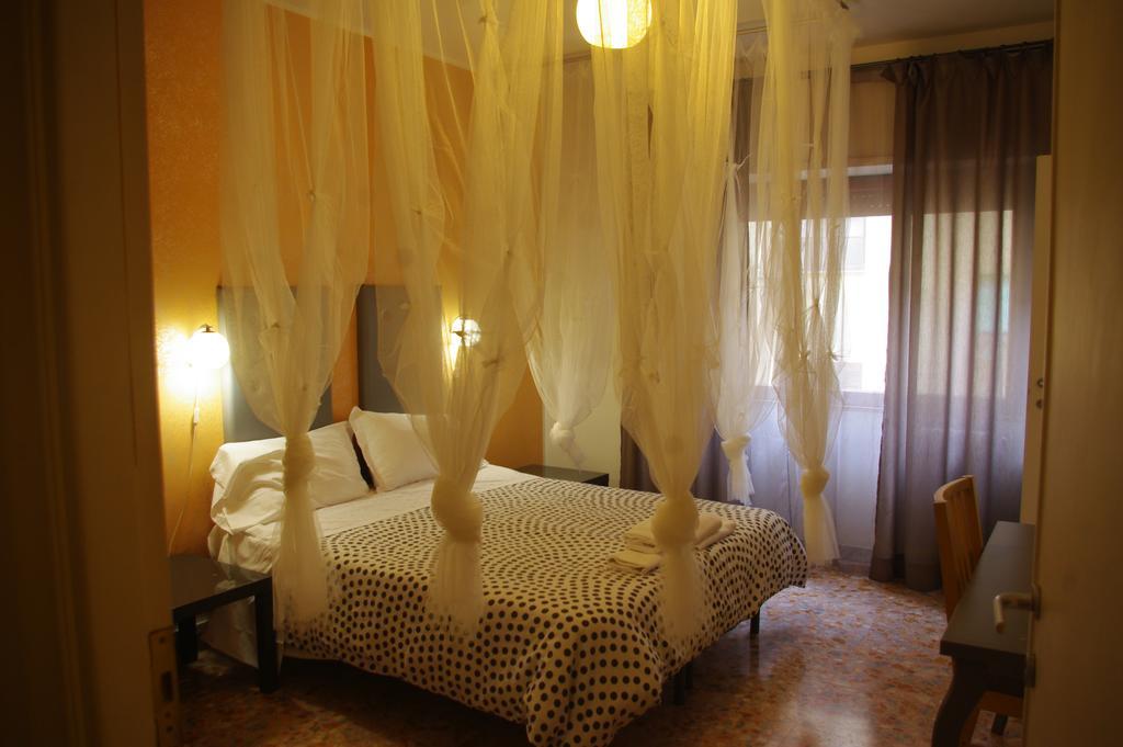In Roma Life Hotel Ngoại thất bức ảnh