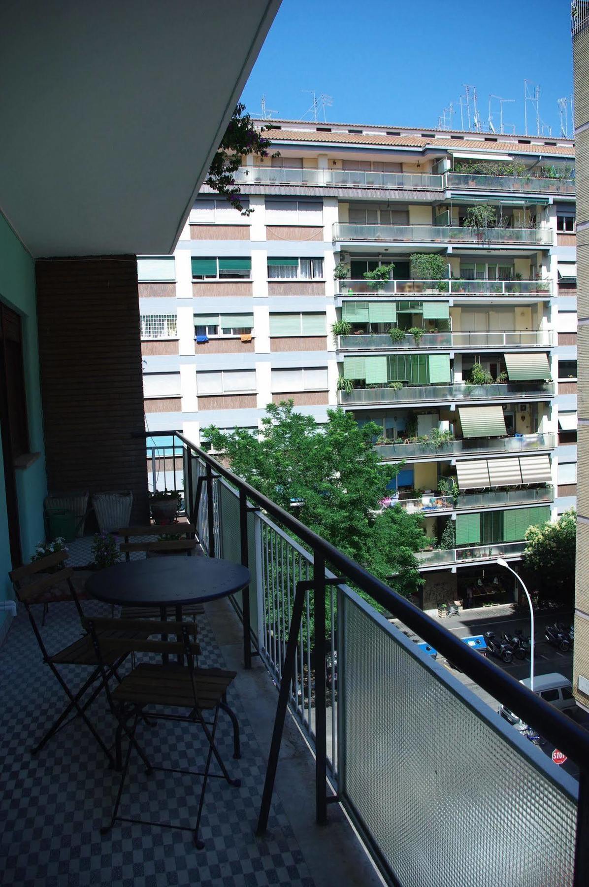 In Roma Life Hotel Ngoại thất bức ảnh