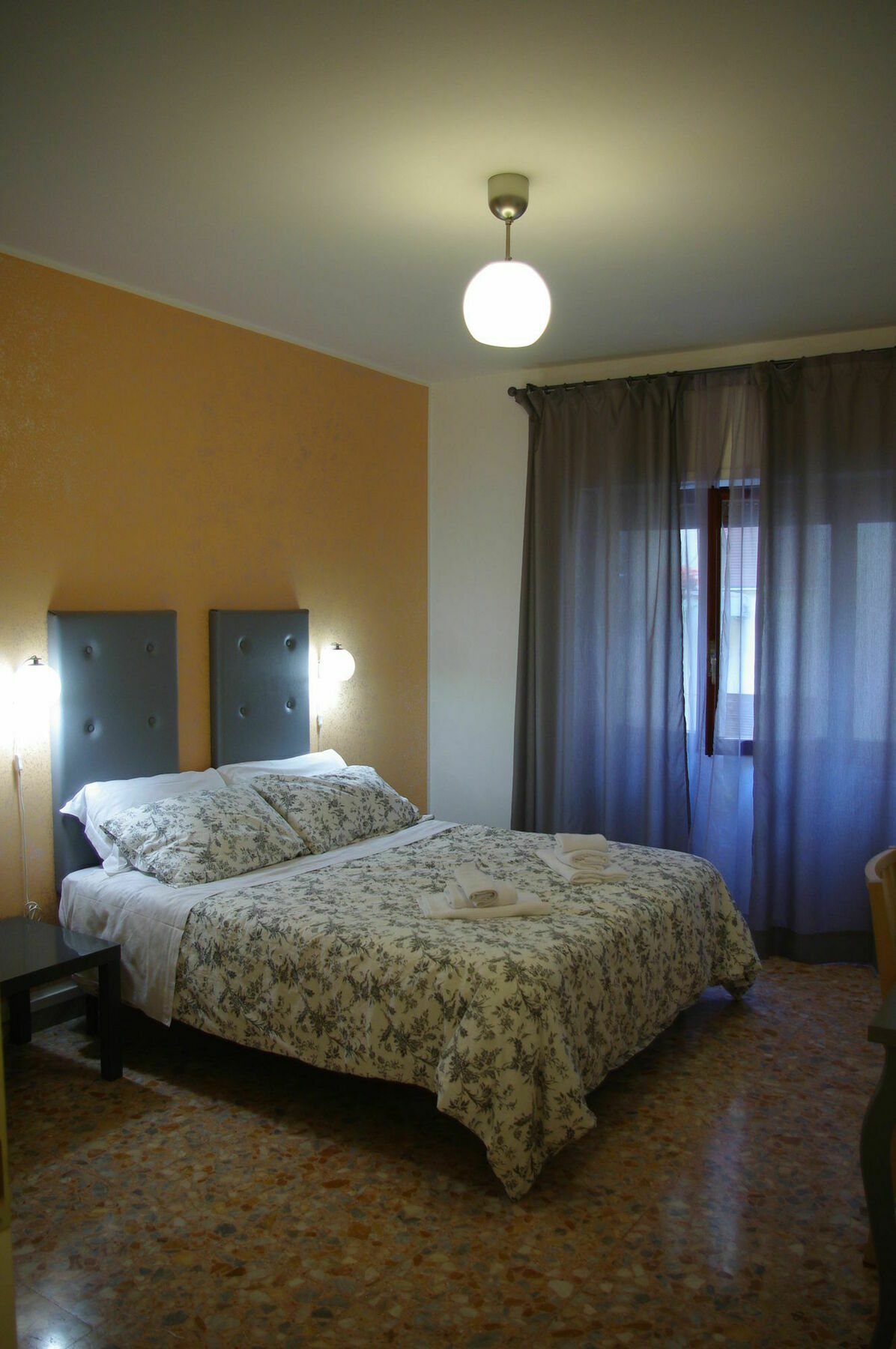 In Roma Life Hotel Ngoại thất bức ảnh